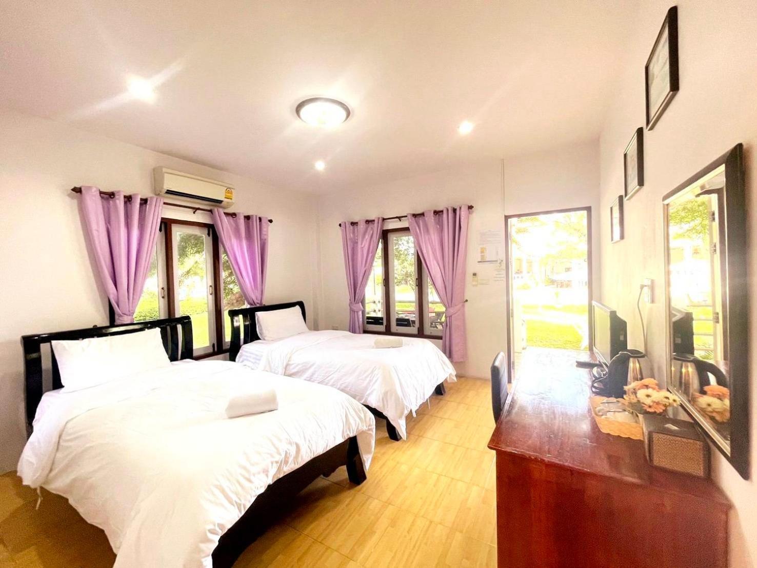 Baan Golden Resort & Residences Szamroijot Kültér fotó